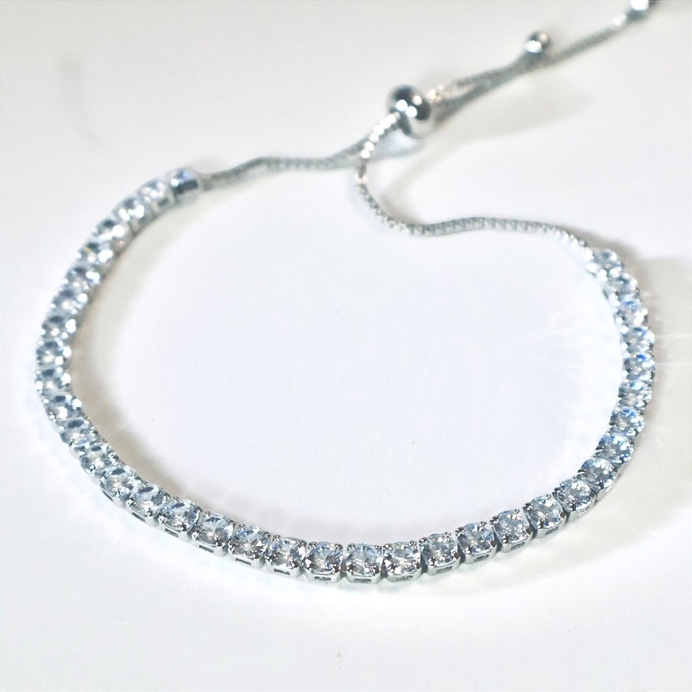 Swarovski Crystal Tennis Bracelet Silver Plated Adjustable Bolo Slider Excellent